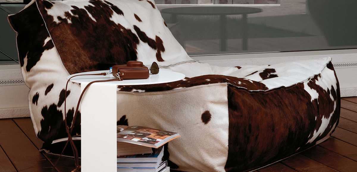 Zoe Armchair and pouf by Verzelloni: designers Lievore Altherr Molina